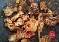 鸡肉焖豆角的做法图解3