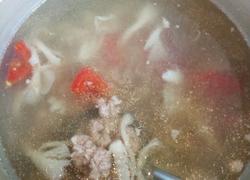 西红柿蘑菇肉汤