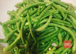 酸辣红烧豆角的做法图解3