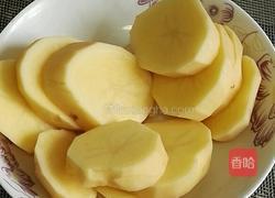 浇汁土豆泥的做法图解1
