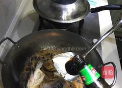 家常炖鱼的做法图解16