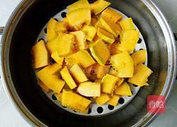 奶酪南瓜球的做法图解1