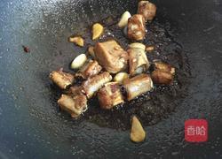 土豆烧排骨的做法图解9