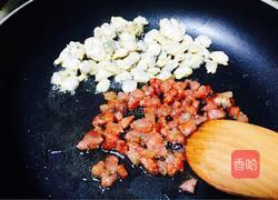蛤蜊肉腊肠炒饭的做法图解5