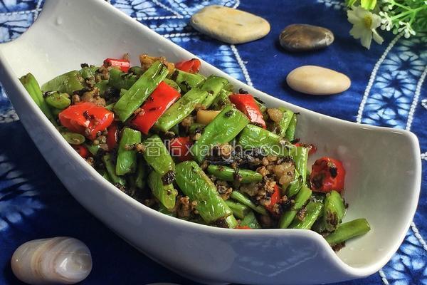 榄菜肉末四季豆