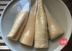 春笋焖鸡腿的做法图解1