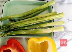 彩椒芦笋炒虾仁的做法图解4