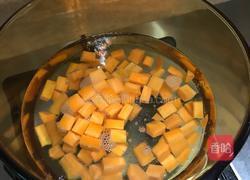 拌桃仁的做法图解4