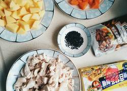 咖喱鸡饭的做法图解1