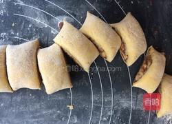 综合果蔬豆沙蝴蝶卷（不加水和面）的做法图解5