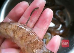 开背吮指茄汁大虾的做法图解5