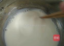 醇香原味奶茶的做法图解2