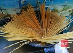 椒盐意面配鱼排的做法图解4