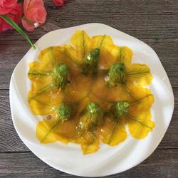 南瓜花酿肉