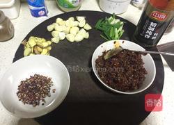 舔嘴嘴香辣蟹的做法图解2