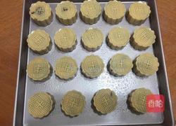 蛋黄豆沙月饼的做法图解18
