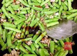 肉末炒刀豆的做法图解5