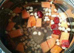 木瓜花生大枣汤的做法图解3