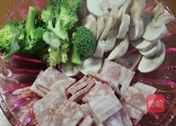 奶油培根意面的做法图解2