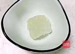 小米鲜百合粥的做法图解3