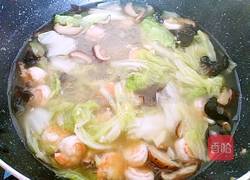 白菜粉丝烩虾仁的做法图解15