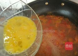 蕃茄鸡蛋浓汤的做法图解6