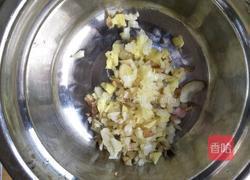 自制火龙果凉面的做法图解3