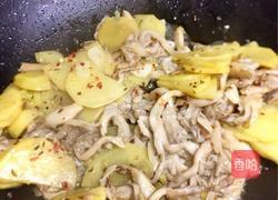 辣炒蘑菇土豆片的做法图解9