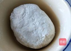 猪肉芹菜蒸饺的做法图解3