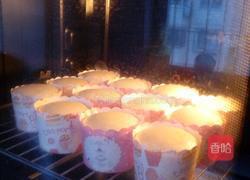 全蛋杯子蛋糕的做法图解6