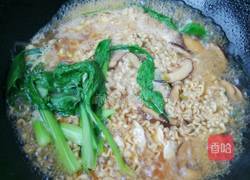 香菇鸡蛋面的做法图解8