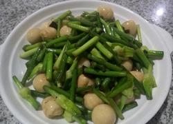蒜薹鹌鹑蛋
