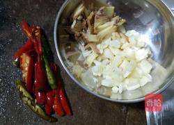 扁豆炒瘦肉片的做法图解3