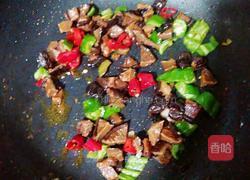 青瓜炒鸡丁的做法图解6