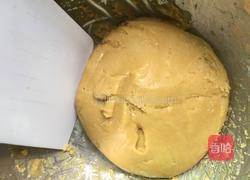 莲蓉蛋黄月饼的做法图解10