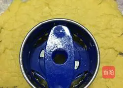 2017 Valentine's Day Gift 2--Illustration of how to make ring biscuits 6