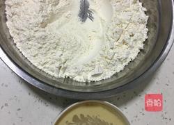 莲藕猪肉包子的做法图解1