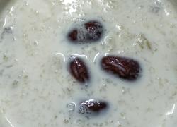 雪燕红枣炖牛奶
