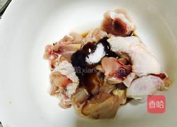 花生烧鸡腿的做法图解3