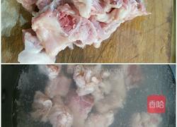 排骨炖芋头的做法图解2