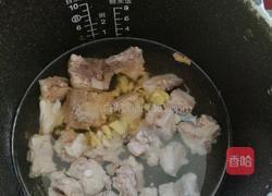 排骨炖芋头的做法图解3