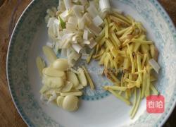 家常麻辣鸡脖的做法图解2