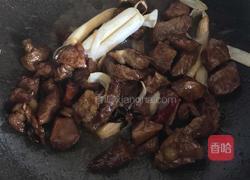 土豆烧牛肉的做法图解7