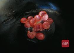 芥兰心炒香肠的做法图解5