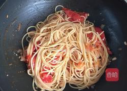 蕃茄意面的做法图解4
