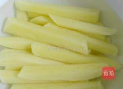 微波炉薯条的做法图解2