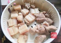 土豆红烧肉的做法图解2