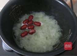 皂角米银耳羹的做法图解4