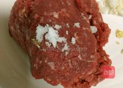 牛肉韭黄饺子馅的做法图解4