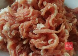 西红柿青椒肉丝的做法图解1